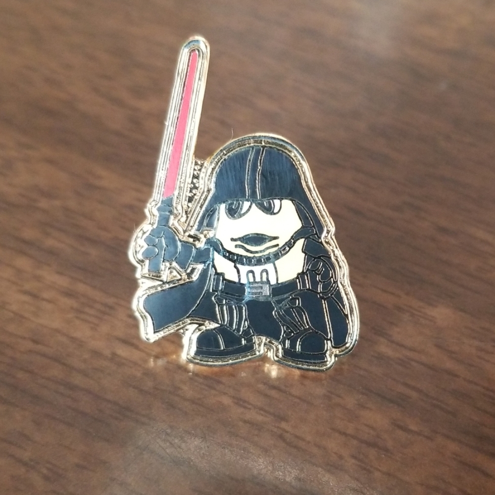 M&M Darth Vader Yellow Lapel pin